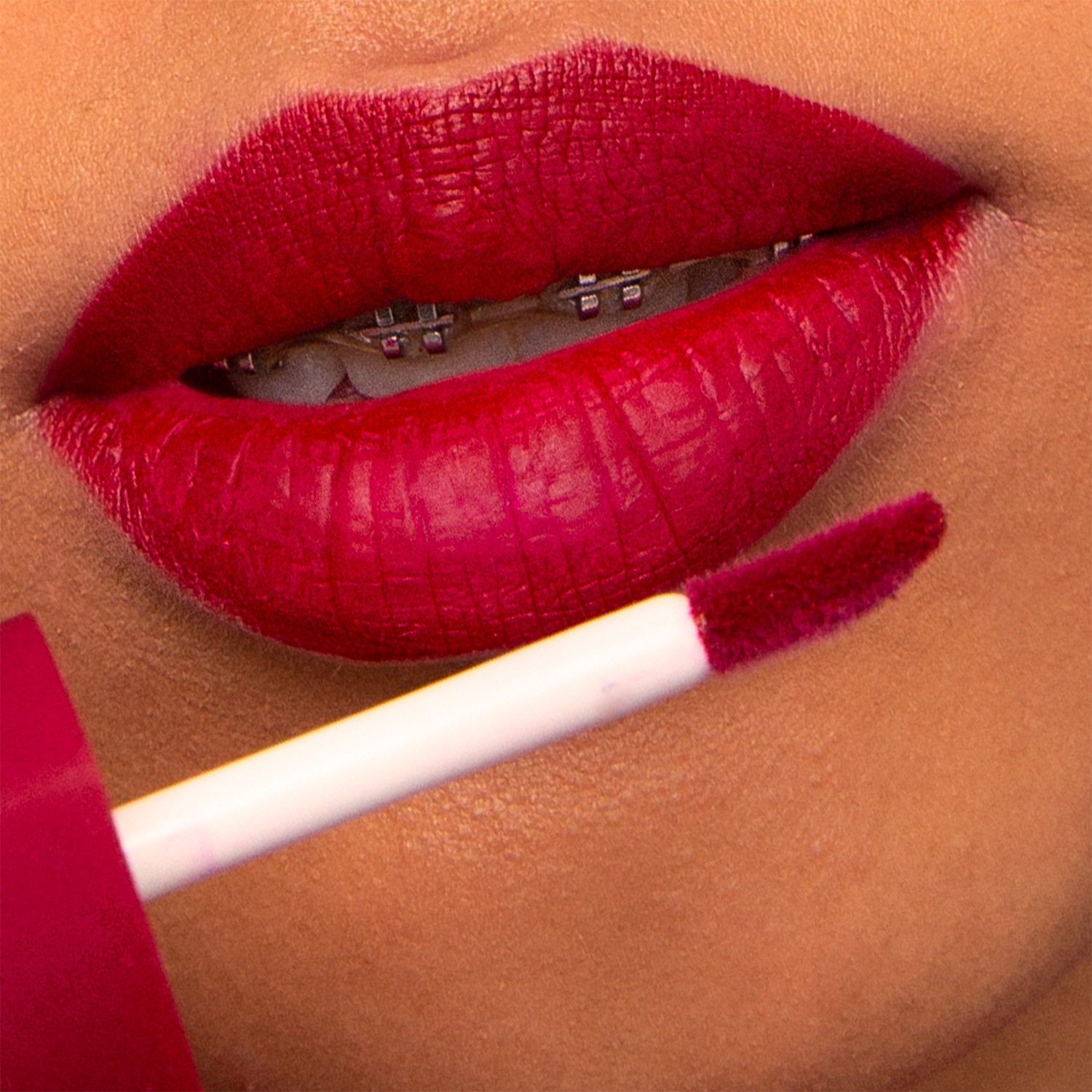 THE LONGWEAR LIPSTICK (LABIAL LÍQUIDO)